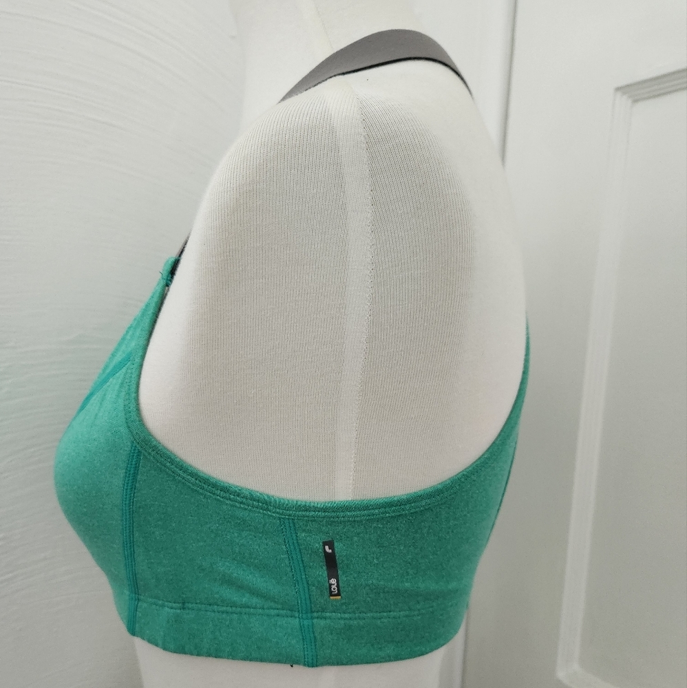 EUC Lole Luma Green Sports Bra Small Adjutable Crossover - Picture 2 of 7